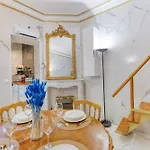 Studio Charme Royal - LOUIS XV - Metro 13