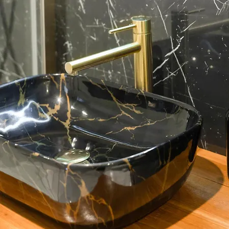 Charme Royal - Louis Xv - Metro 13 Appartamento